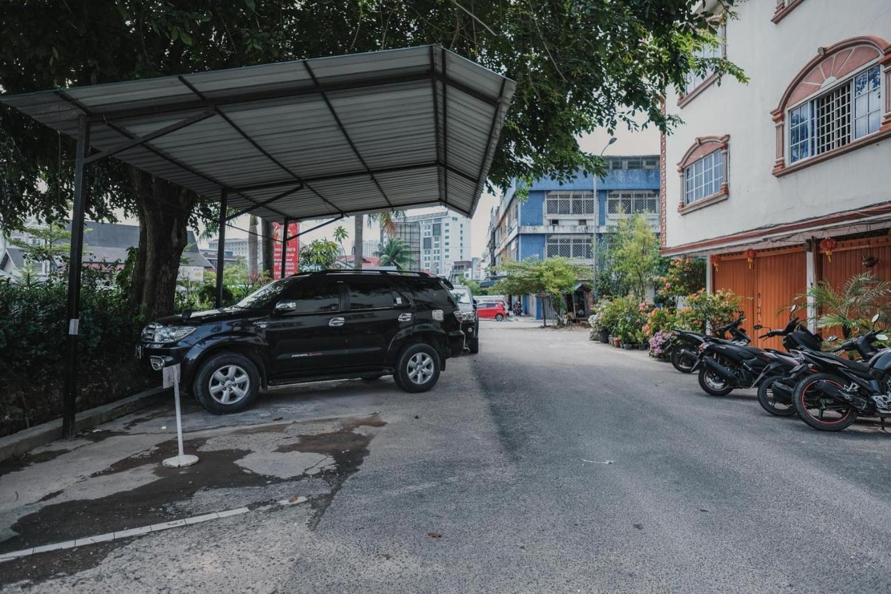 Reddoorz Near Nagoya Hill Mall Batam 5 Exteriör bild